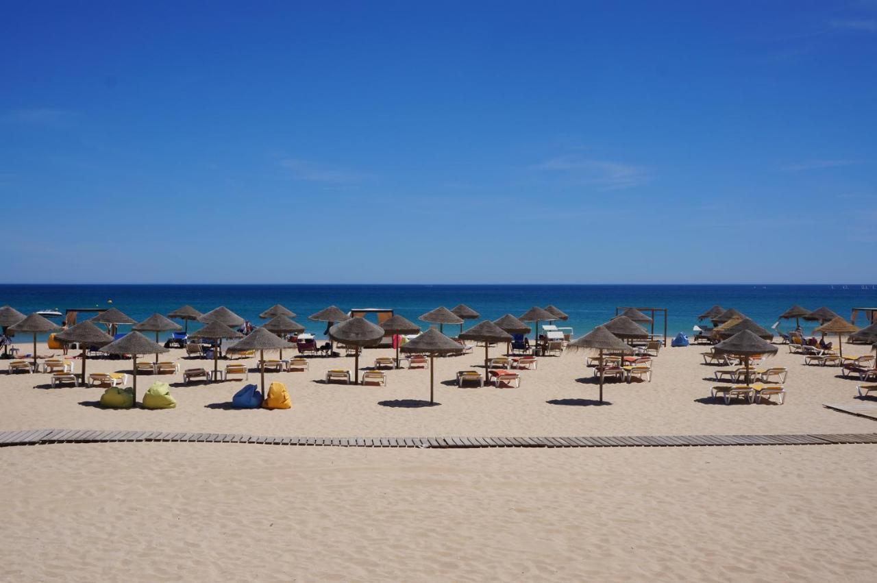 Monte Gordo Beach Flat With Balcony Zewnętrze zdjęcie